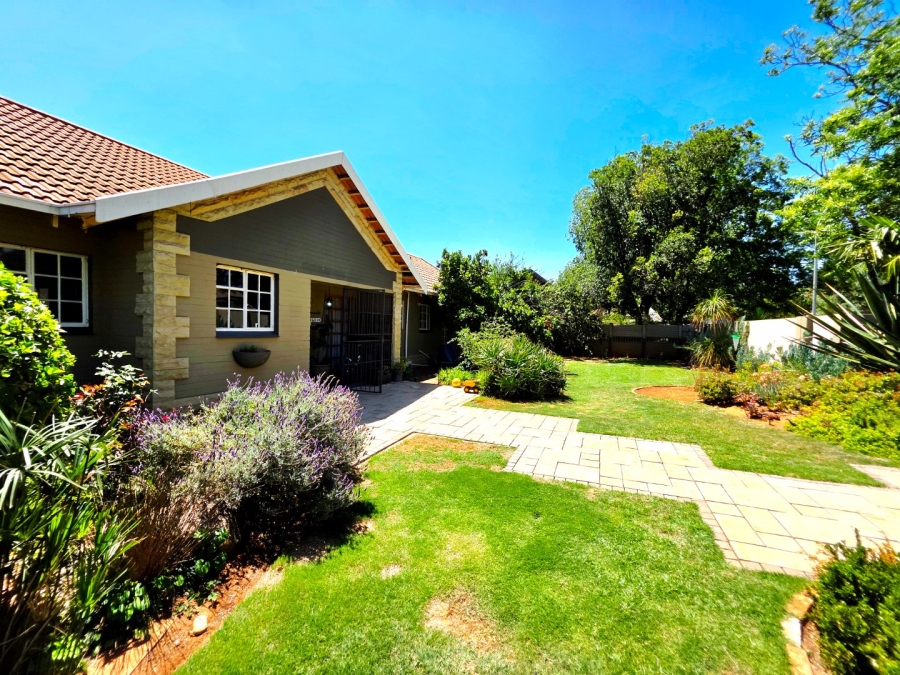 4 Bedroom Property for Sale in Fichardt Park Free State